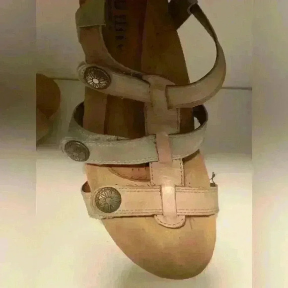 Cobb Hill By New Balance Womens Sz 8 Leather Embellished Wedge Strap Sandals - Picture 5 of 14